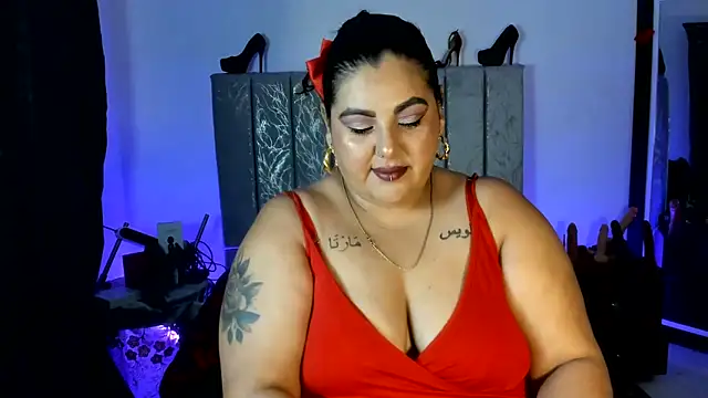 AndreaKinky online show from 05.18.26