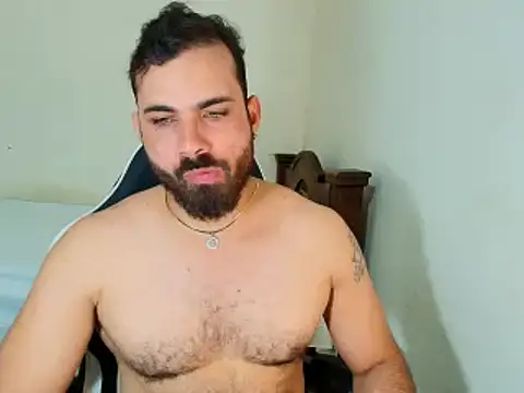 Snapshot of max_love255 chatting on 09.22.25 max love255 online show from 09.22.25