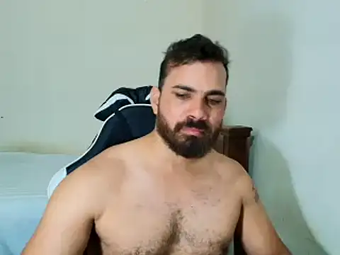 Snapshot of max_love255 chatting on 11.17.25 max love255 online show from 11.17.25