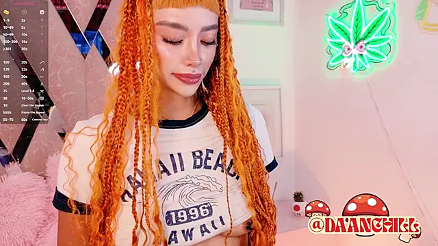 ScarlettRusso1 online show from 04.03.26