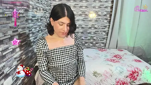 xxxEmmaxx online show from 12.19.25