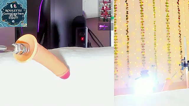 Snapshot of Kitty__Rose__ chatting on 04.29.26 Kitty Rose online show from 04.29.26