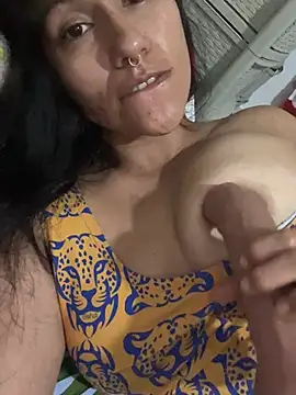 Snapshot of Huitaca_ chatting on 05.16.26 Huitaca online show from 05.16.26