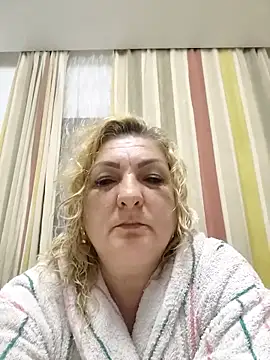 Snapshot of clarabbw47 chatting on 04.25.26 clarabbw47 online show from 04.25.26