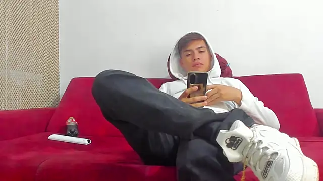 willy sexxx18 online show from 03.07.26