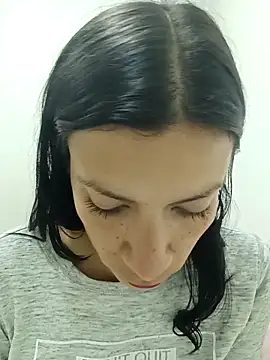 kim lebanon online show from 11.25.25