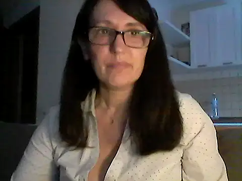 Elena48324 online show from 05.18.26