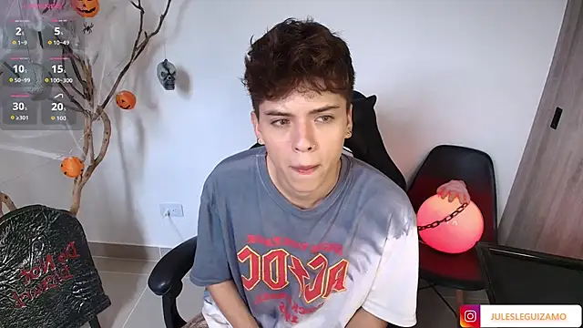 stev austin  online show from 10.18.25