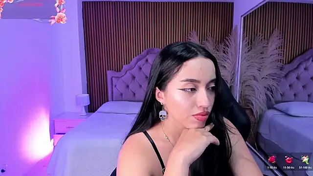 Starbutterflyy  online show from 05.26.26