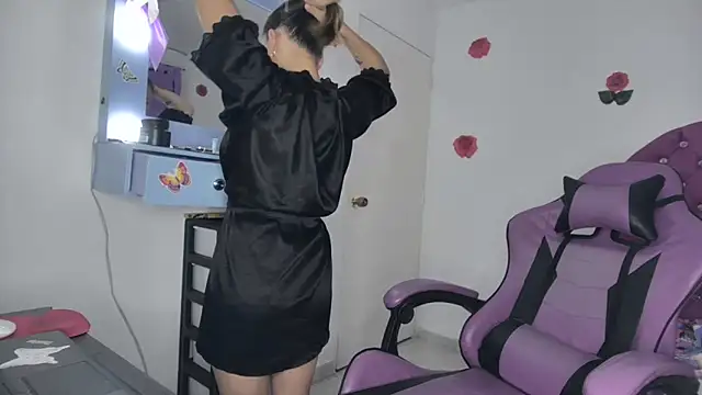 Snapshot of soffy_rosses chatting on 03.14.26 soffy rosses online show from 03.14.26