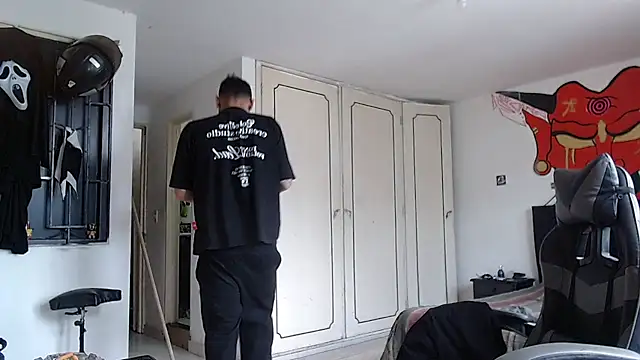 malek xarx  online show from 04.10.26