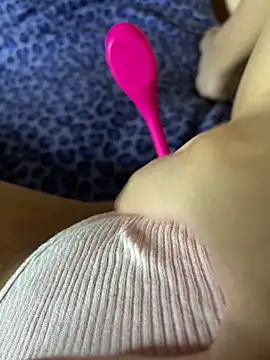 Esmeralda-berrys online show from 01.06.26