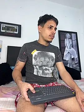 Luke Stone online show from 02.05.26