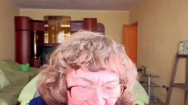 Snapshot of Betty_Brick chatting on 01.17.26 Betty Brick online show from 01.17.26