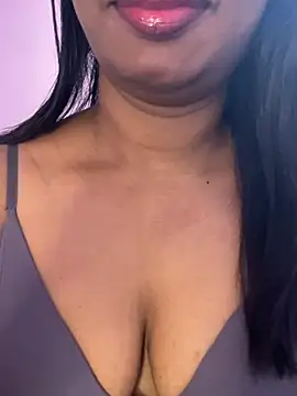 Snapshot of tamil_Aarathi chatting on 06.02.26 tamil Aarathi online show from 06.02.26
