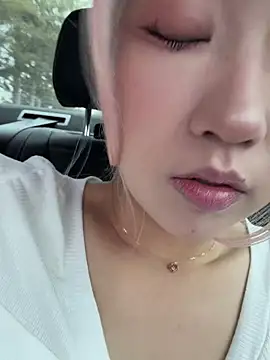 winter11 online show from 09.28.25