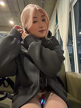 winter11 online show from 11.29.25