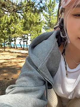 winter11 online show from 04.08.26