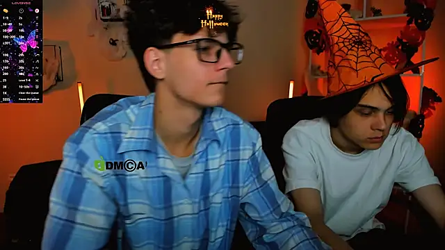 Snapshot of karl_mans chatting on 10.23.25 karl mans online show from 10.23.25