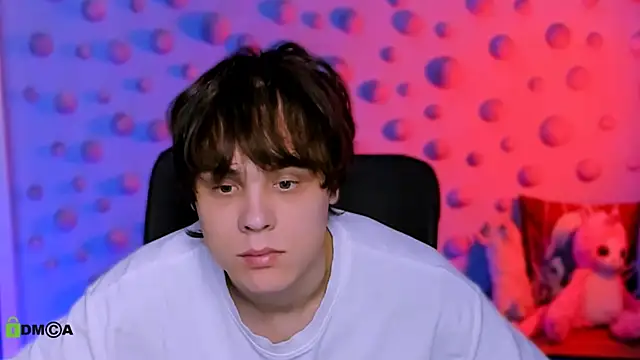 Snapshot of karl_mans chatting on 12.03.25 karl mans online show from 12.03.25