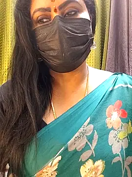 honey-flower online show from 11.04.25