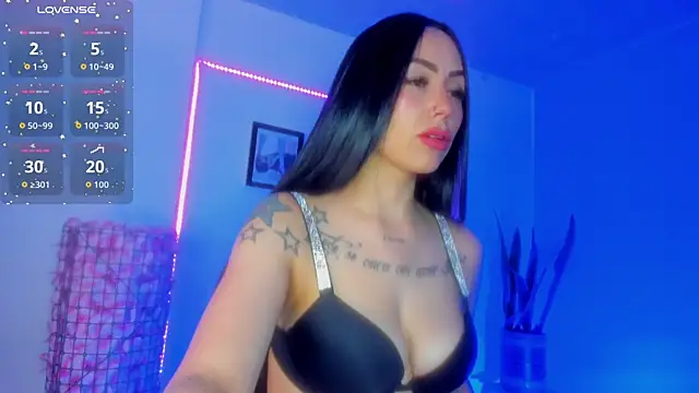 Snapshot of brithanygate chatting on 10.22.25 brithanygate online show from 10.22.25