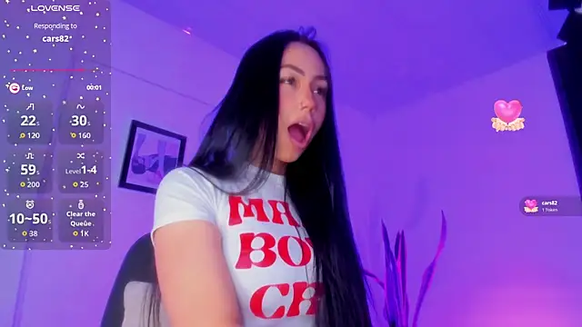 Snapshot of brithanygate chatting on 11.20.25 brithanygate online show from 11.20.25