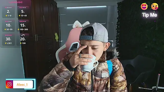 Aleecandrews online show from 10.16.25