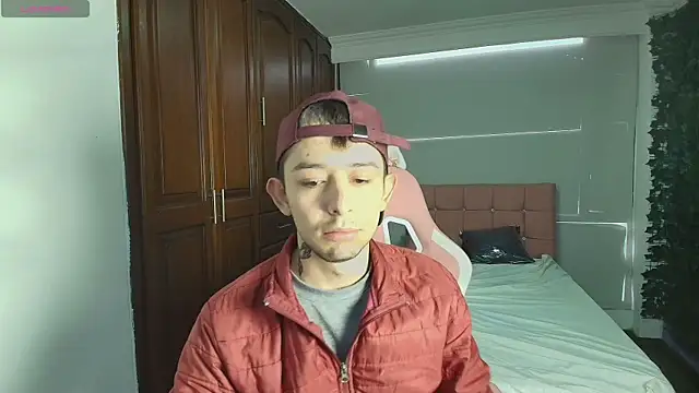 Aleecandrews online show from 10.29.25