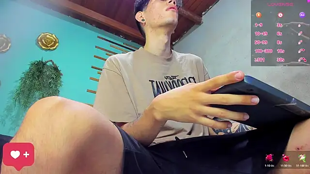 david huge online show from 11.01.25