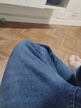 Snapshot of LeoMaduroSP chatting on 11.07.25 LeoMaduroSP online show from 11.07.25