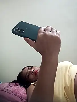 srimasrima online show from 10.18.25