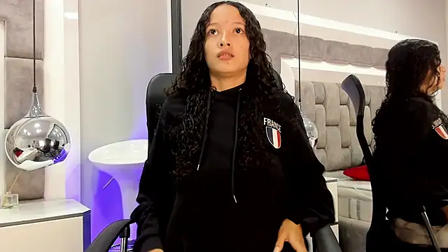 JuliettaBleer online show from 10.03.25