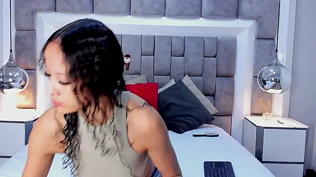 JuliettaBleer online show from 11.29.25