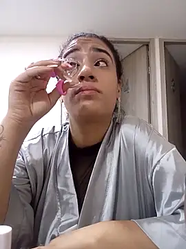 Snapshot of Samantha_hotly chatting on 10.11.25 Samantha hotly online show from 10.11.25