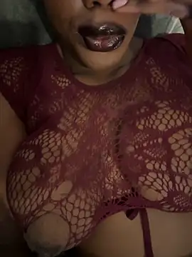 bustyblackebony online show from 10.14.25