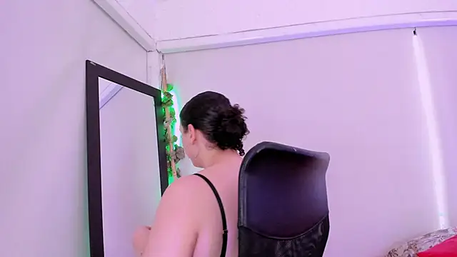 catleya noire online show from 10.08.25