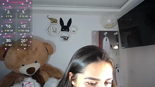 channel-rose1 online show from 10.16.25