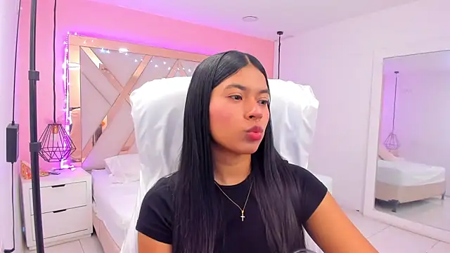 samantaa shy online show from 04.21.26