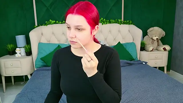 Snapshot of Wilda_Foster chatting on 09.22.25 Wilda Foster online show from 09.22.25