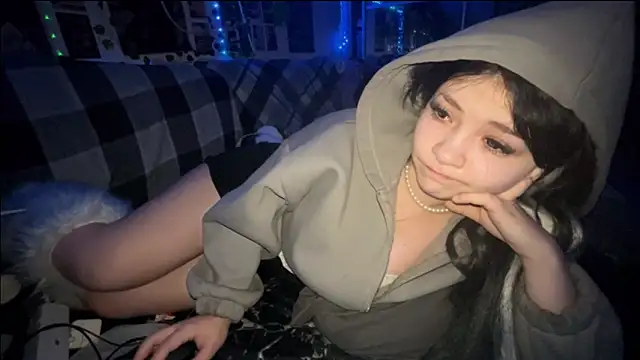 nikoli naw online show from 02.11.26