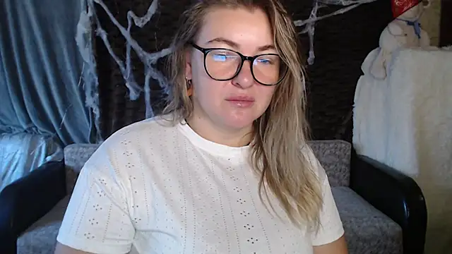 NikaSkylink online show from 11.01.25