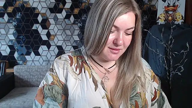 NikaSkylink online show from 04.16.26