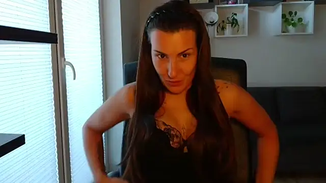 DonnaAmore online show from 09.24.25