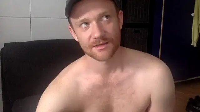 Snapshot of T_R_1992 chatting on 06.20.26 T R 1992 online show from 06.20.26