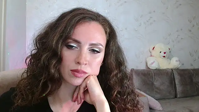 Amber Carrol online show from 04.21.26