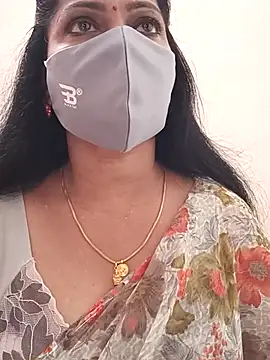 shivani27 online show from 12.05.25