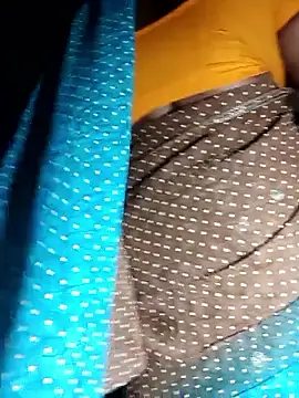 Snapshot of Nude-Priya2 chatting on 11.05.25 Nude-Priya2 online show from 11.05.25