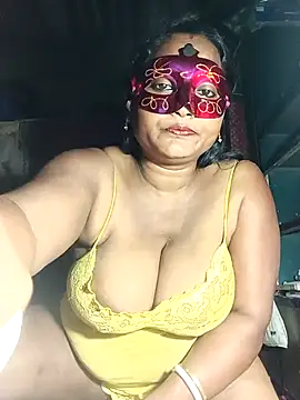 Snapshot of Nude-Priya2 chatting on 11.06.25 Nude-Priya2 online show from 11.06.25