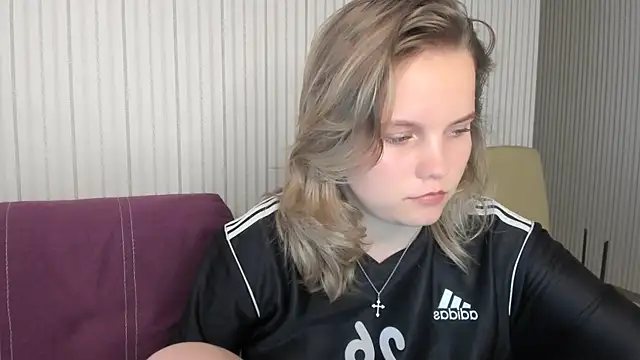 Snapshot of milalapka chatting on 09.14.25 milalapka online show from 09.14.25